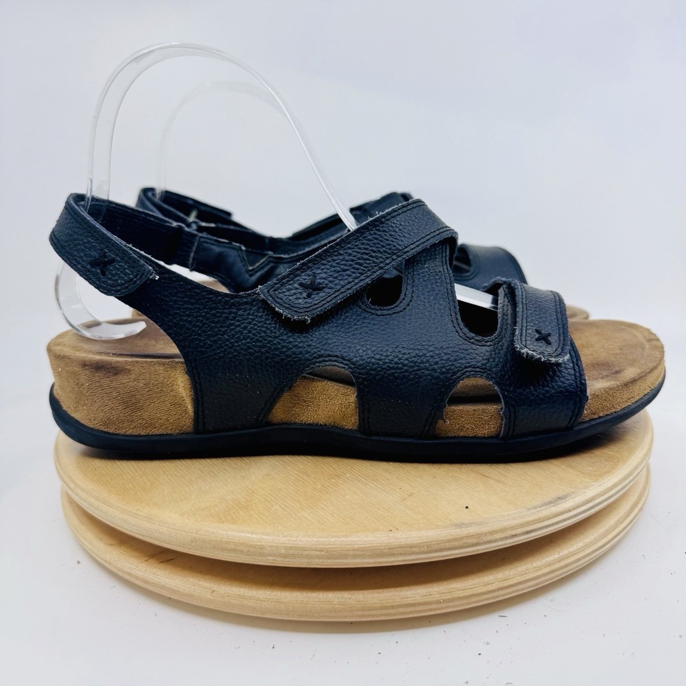 Cobbie Cuddlers Beatrice Women 10 Black Leather Sandals Comfort Adjustable 52070
